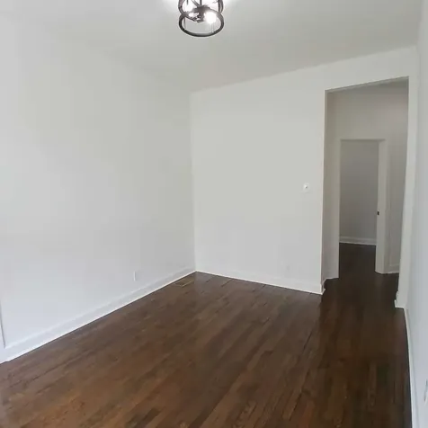 4058 West Hirsch Street Chicago IL 60651