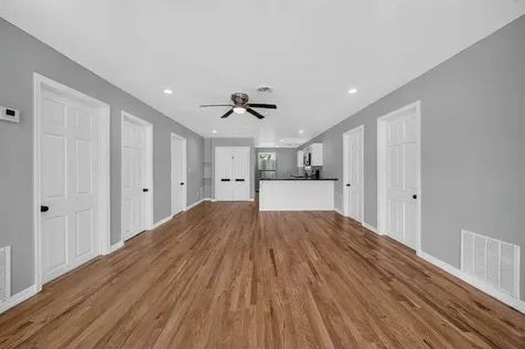 1520 Congress Lane Ford Heights IL 60411