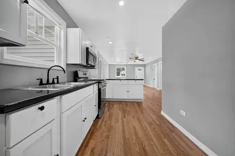 1520 Congress Lane Ford Heights IL 60411