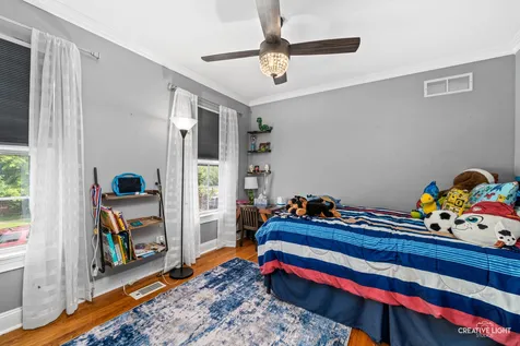 488 Gray Avenue Elburn IL 60119