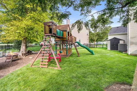 488 Gray Avenue Elburn IL 60119