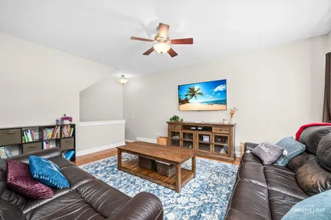 488 Gray Avenue Elburn IL 60119