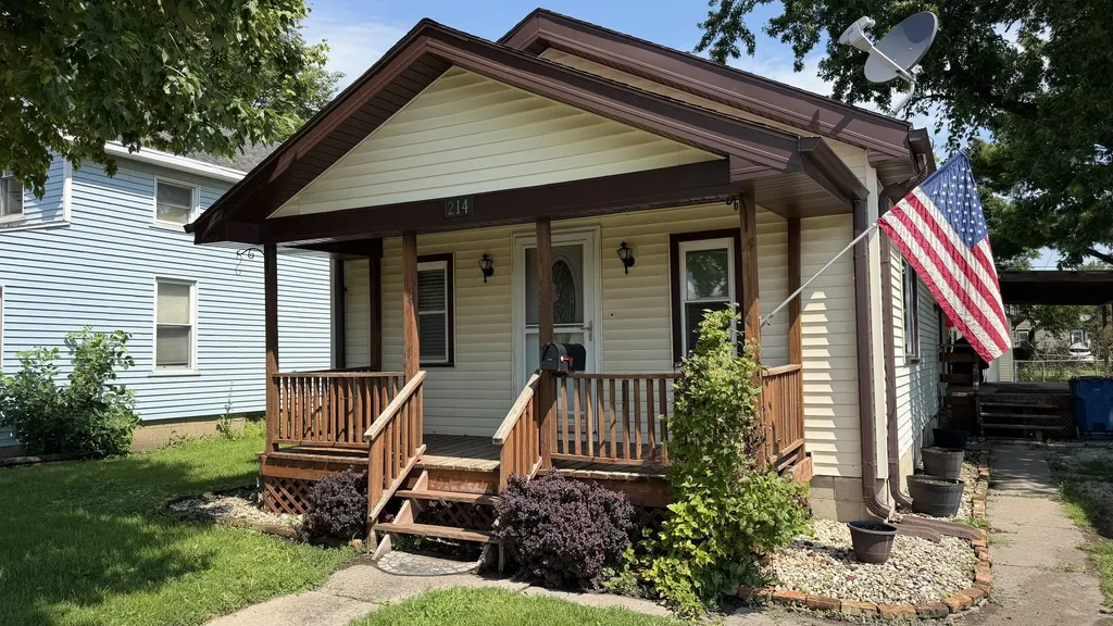 214 East Seminole Street Dwight IL 60420