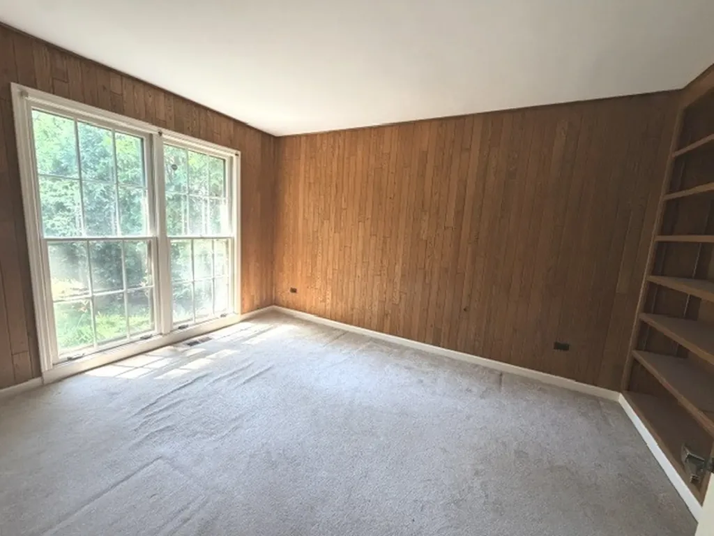 2619 Modaff Road Naperville IL 60565