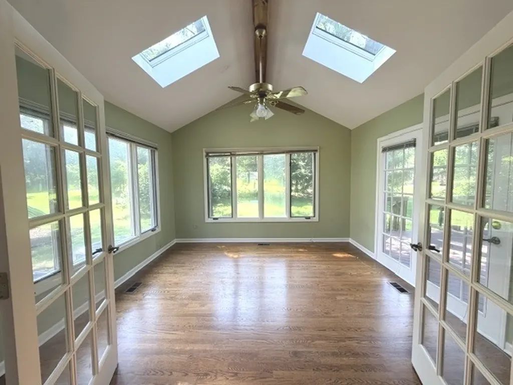 2619 Modaff Road Naperville IL 60565