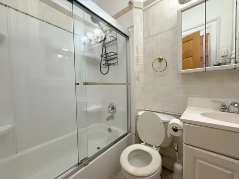 2529 North Orchard Street Chicago IL 60614