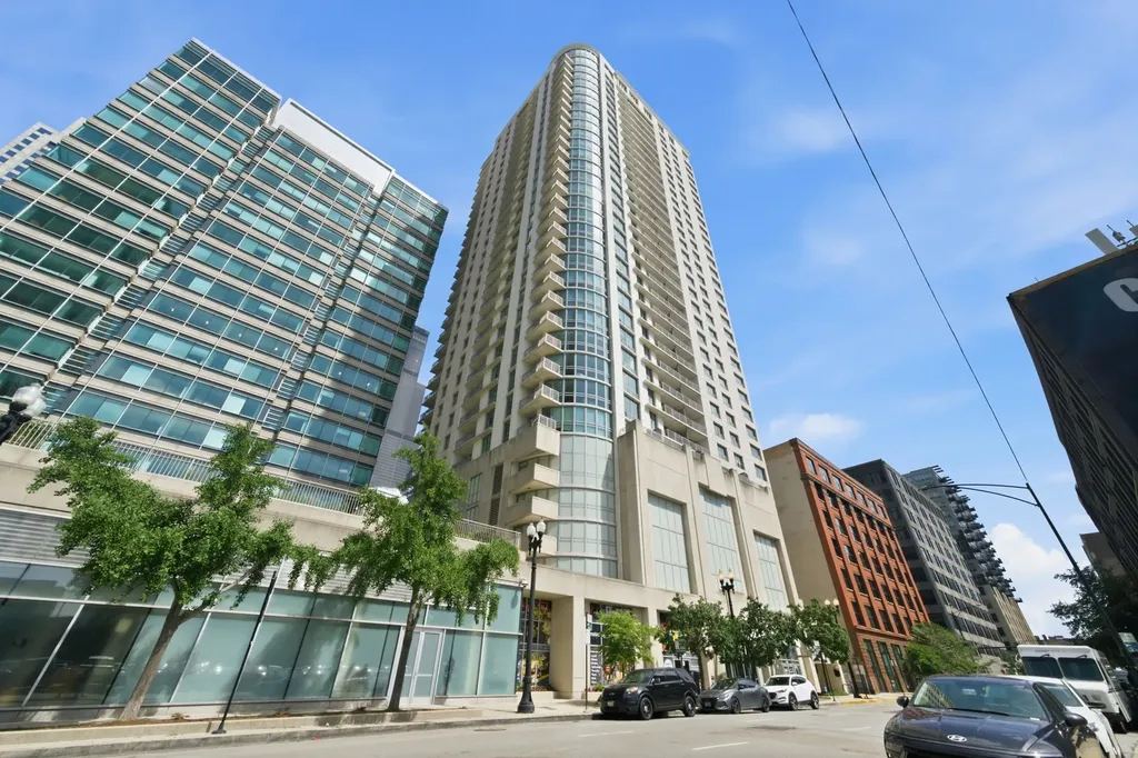 125 South Jefferson Street Chicago IL 60661