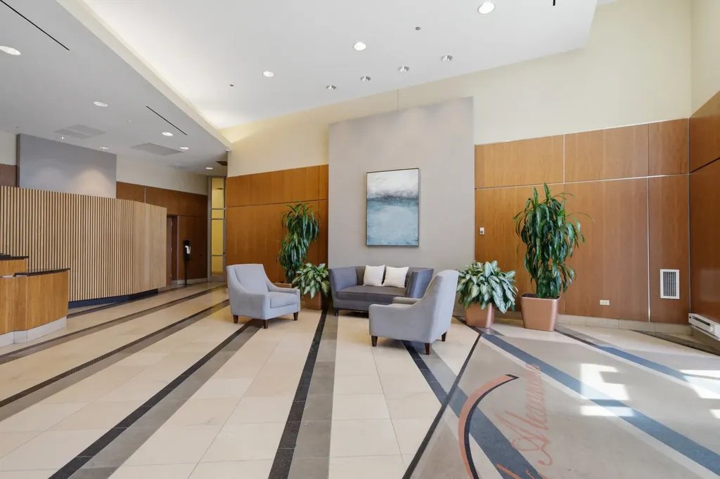 125 South Jefferson Street Chicago IL 60661