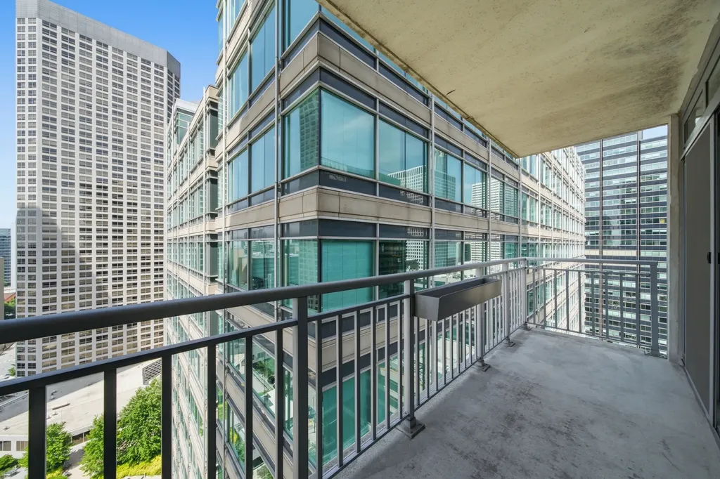 125 South Jefferson Street Chicago IL 60661