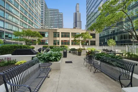 125 South Jefferson Street Chicago IL 60661