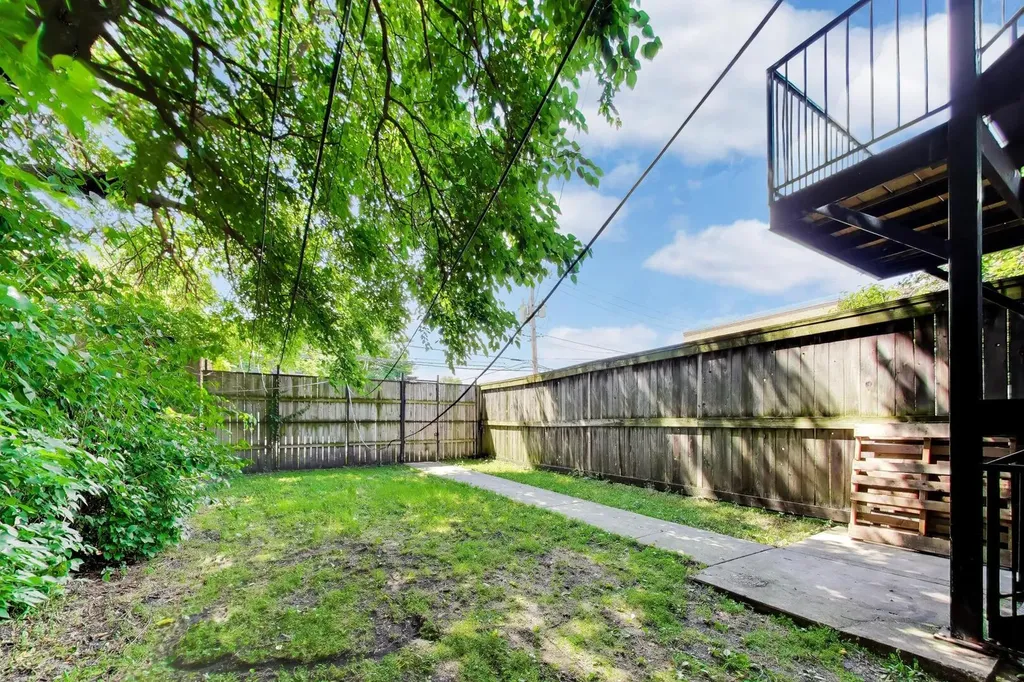 5714 South Prairie Avenue Chicago IL 60637