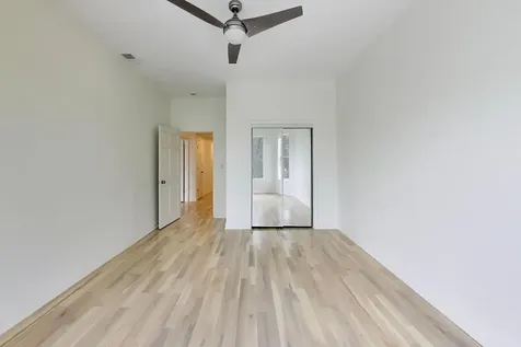 5714 South Prairie Avenue Chicago IL 60637