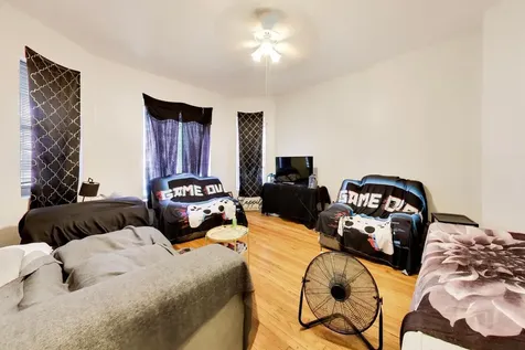 5714 South Prairie Avenue Chicago IL 60637
