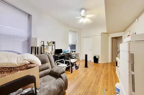 5714 South Prairie Avenue Chicago IL 60637