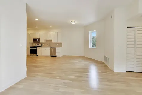 5714 South Prairie Avenue Chicago IL 60637