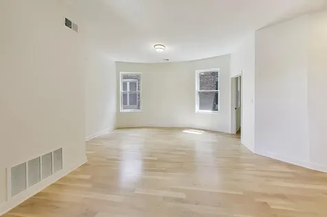 5714 South Prairie Avenue Chicago IL 60637