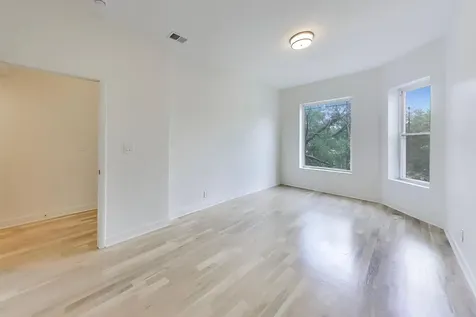 5714 South Prairie Avenue Chicago IL 60637