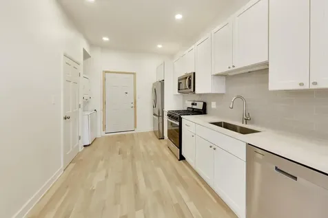 5714 South Prairie Avenue Chicago IL 60637