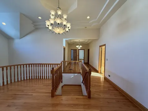 1004 Saddle Lane Lemont IL 60439
