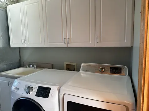 1004 Saddle Lane Lemont IL 60439