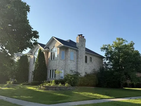 1004 Saddle Lane Lemont IL 60439