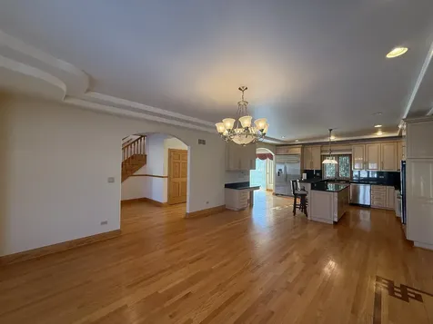 1004 Saddle Lane Lemont IL 60439