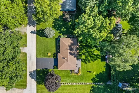 47 Pasadena Drive Oswego IL 60543