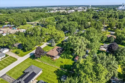 47 Pasadena Drive Oswego IL 60543