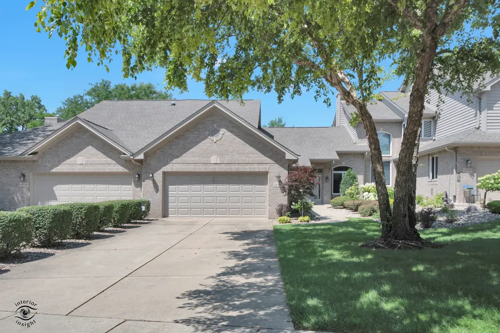 14308 South Blue Spruce Court Orland Park IL 60462