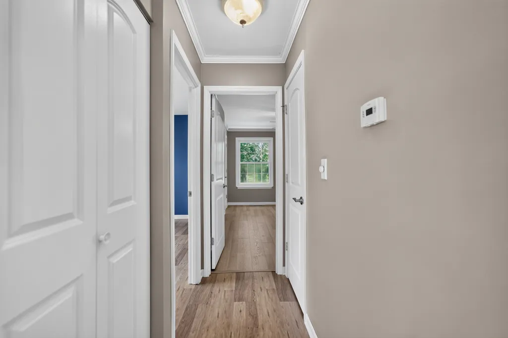 1370 Woodcutter Lane Wheaton IL 60189
