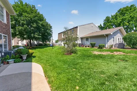 1370 Woodcutter Lane Wheaton IL 60189