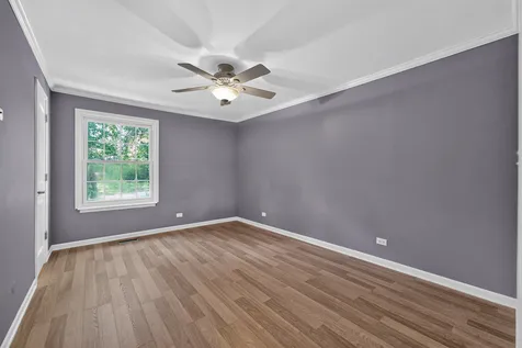 1370 Woodcutter Lane Wheaton IL 60189