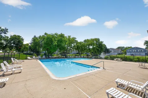 1370 Woodcutter Lane Wheaton IL 60189