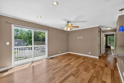 1370 Woodcutter Lane Wheaton IL 60189