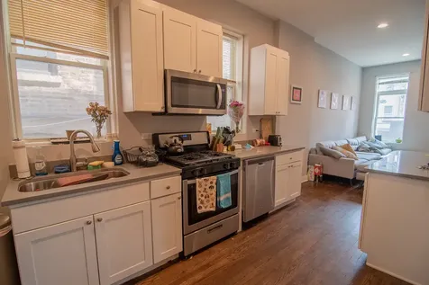859 North Marshfield Avenue Chicago IL 60622