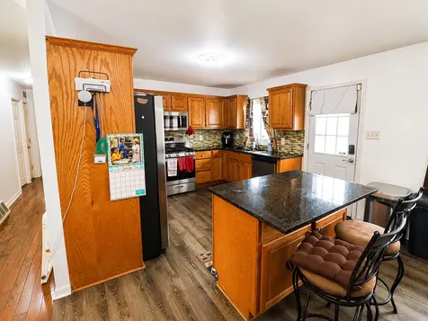 307 Hickory Avenue Romeoville IL 60446