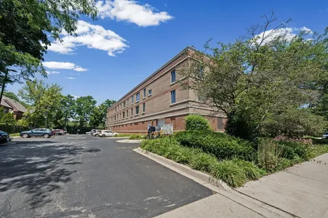 891 Central Avenue Highland Park IL 60035