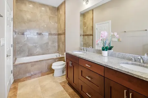 2930 North Elston Avenue Chicago IL 60618