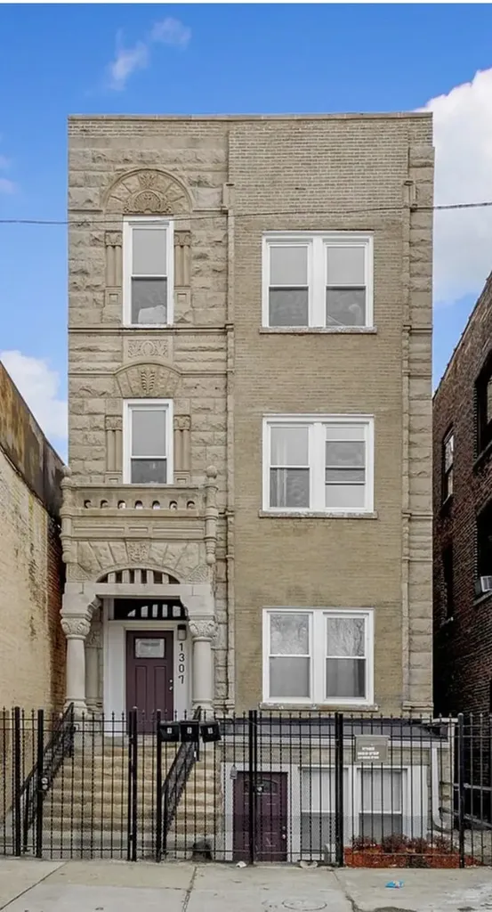 1307 South Kedzie Avenue Chicago IL 60623