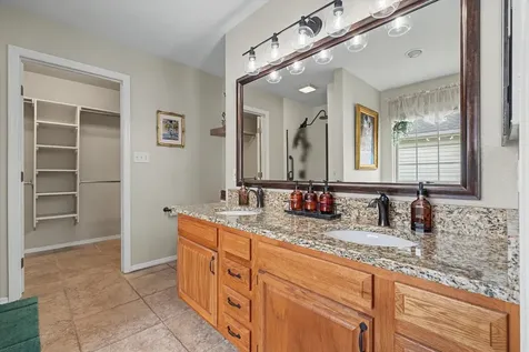 3701 Englewood Drive Champaign IL 61822