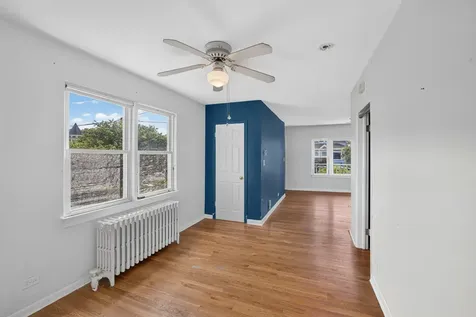 14329 South Beacon Avenue Orland Park IL 60462