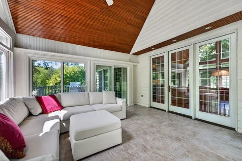 27033 West Coventry Court Lake Barrington IL 60010