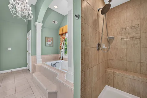 27033 West Coventry Court Lake Barrington IL 60010