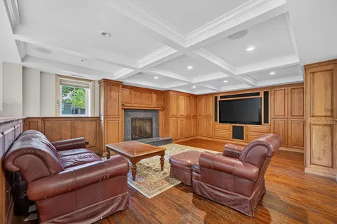 27033 West Coventry Court Lake Barrington IL 60010