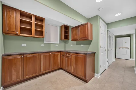 27033 West Coventry Court Lake Barrington IL 60010