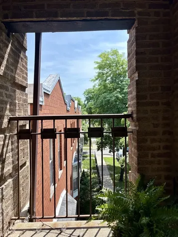 706 East 51st Street Chicago IL 60615