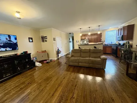 706 East 51st Street Chicago IL 60615