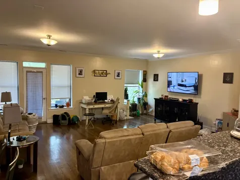 706 East 51st Street Chicago IL 60615