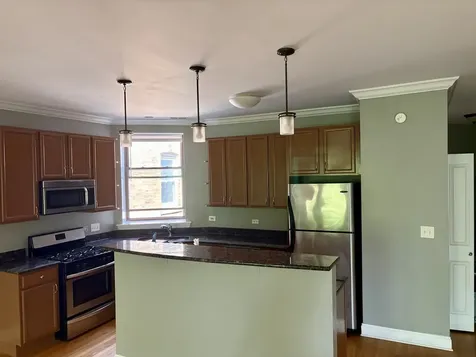 706 East 51st Street Chicago IL 60615