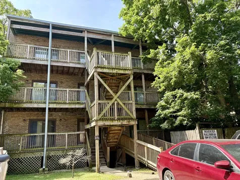 706 East 51st Street Chicago IL 60615